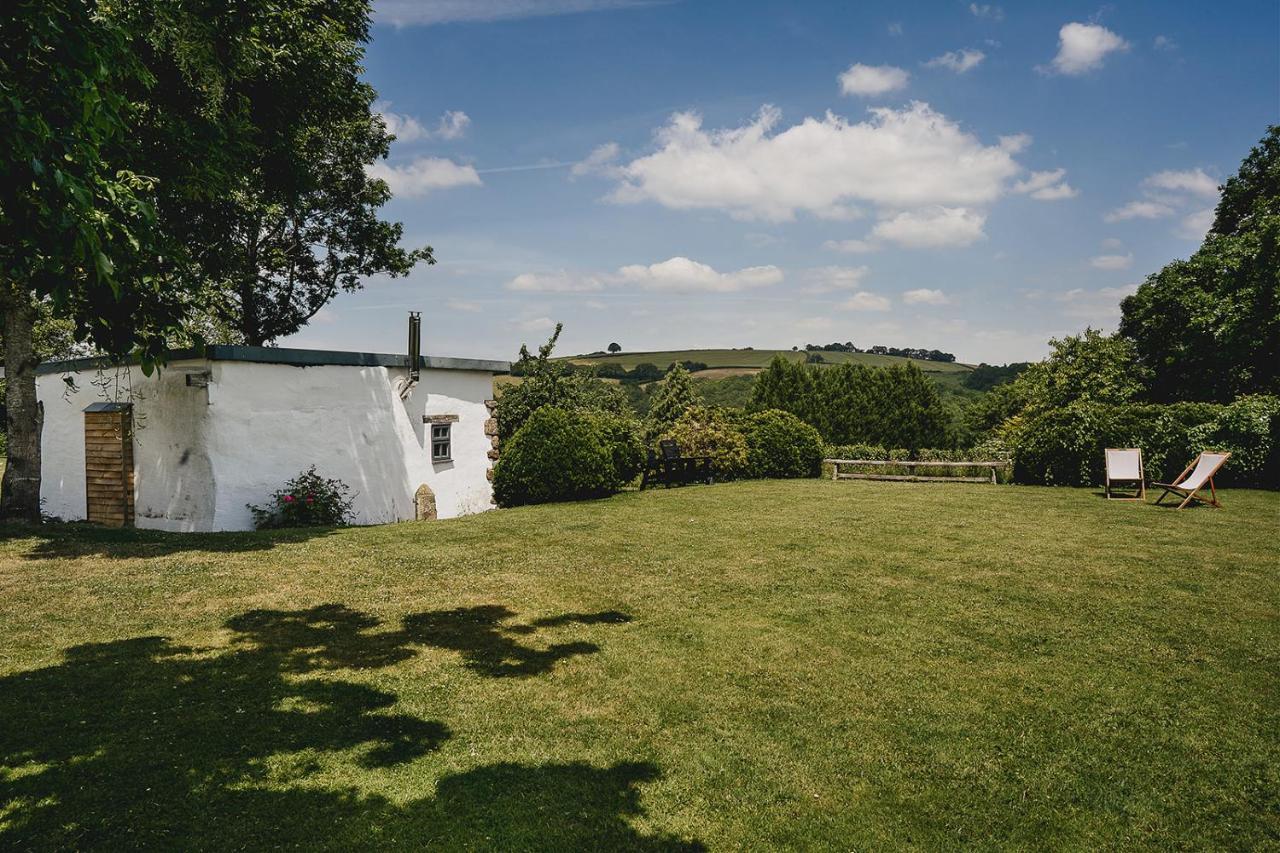 Weeke Barton Hotel Bridford Bagian luar foto