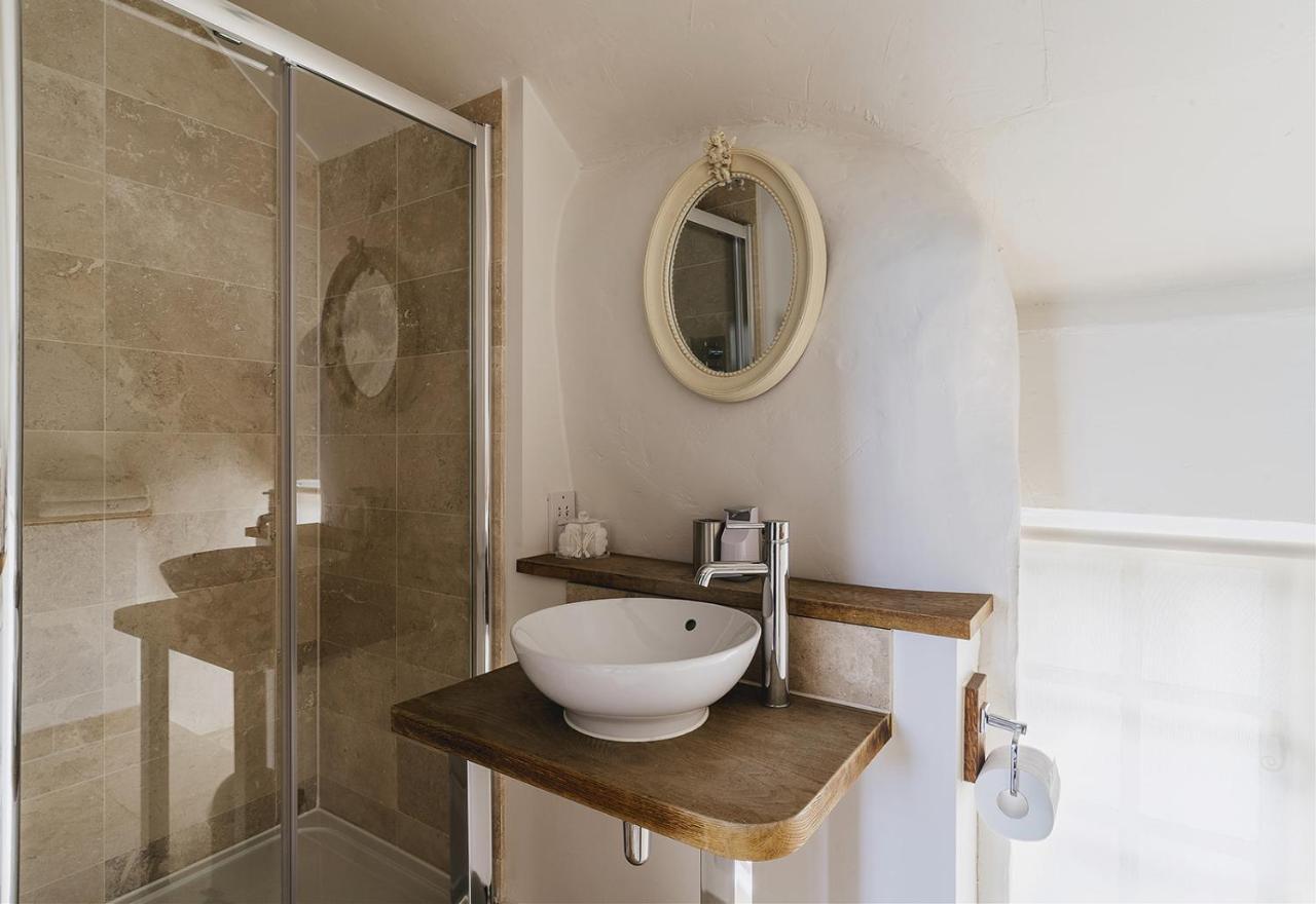 Weeke Barton Hotel Bridford Bagian luar foto